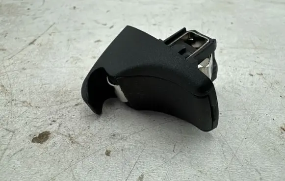 BMW 4 F32 F33 Sun visor clip/hook/bracket 7277251