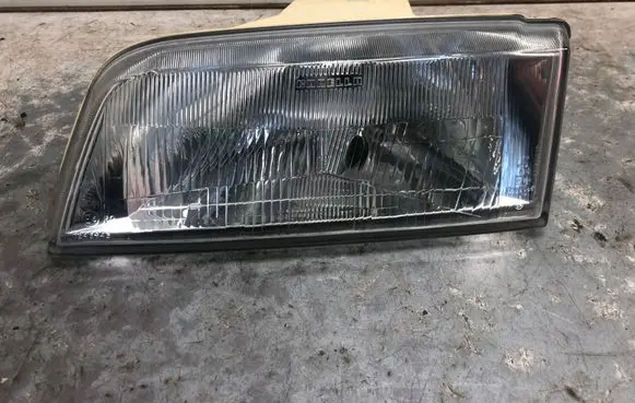 Citroen ZX Headlight/headlamp
