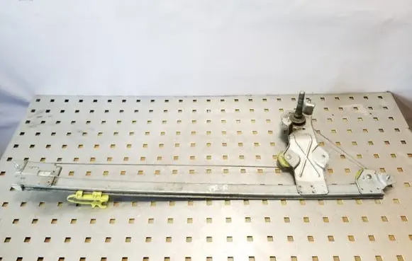 Opel Vivaro Front door manual window regulator 91165696F