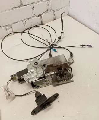 Ford Transit Sliding door lock 6C1T19L540 11740686000