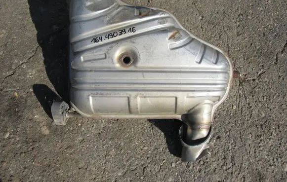Mercedes-Benz ML W164 Rear muffler/silencer tail pipe A1644903916-MERC4 A1644903916