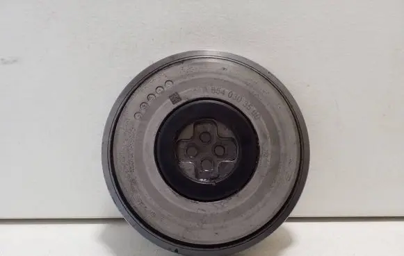 Mercedes-Benz GLB X247 Crankshaft pulley A6540303500