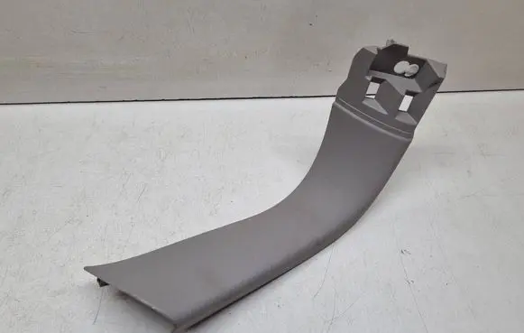 BMW 2 F46 Tailgate/trunk side cover trim 7318937 51497318937
