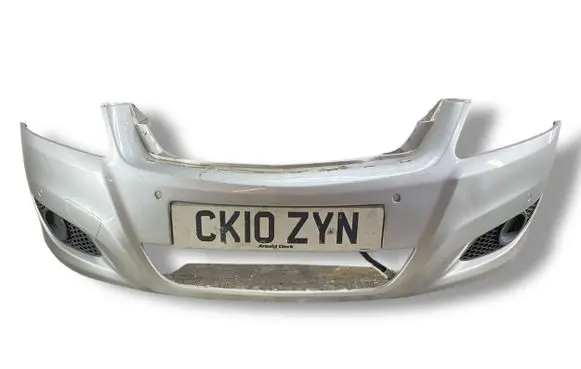 Opel Zafira B Front bumper