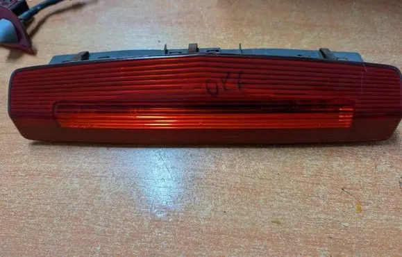 Opel Astra H Third/center stoplight