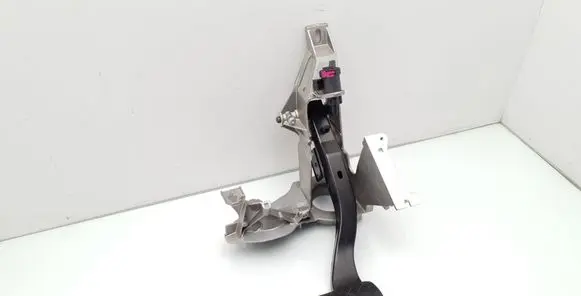 Audi A6 S6 C6 4F Brake pedal 4F1723117F 4F1723140B
