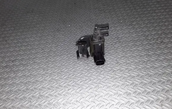 KIA Picanto Vacuum valve 3946038450