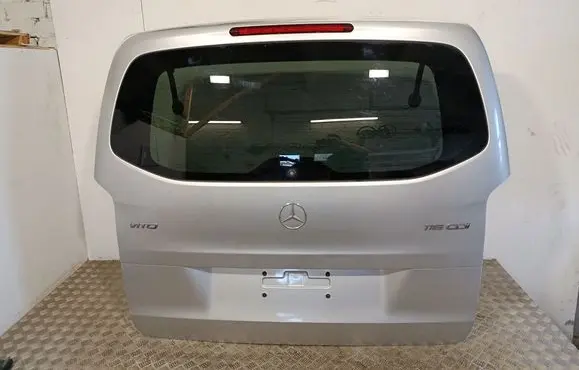 Mercedes-Benz Vito Viano W447 Tailgate/trunk/boot lid