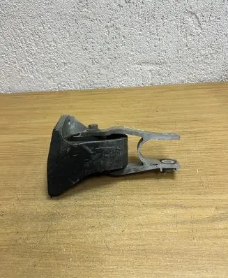 Volvo XC90 Engine mount bracket 31339951 F4195