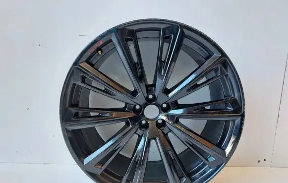 Audi Q8 R23 light alloy rim 4M8601025AT