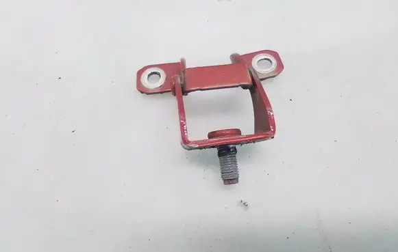 Tailgate/trunk/boot hinge