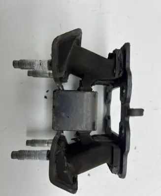 Lexus IS 220D-250-350 Gearbox mount