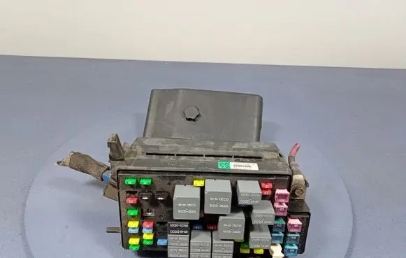 KIA Magentis Fuse box set 91220-3C100