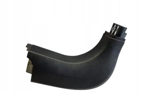 Foot area side trim