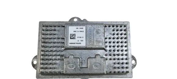 Ford Fusion II Headlight ballast module Xenon 90087685 L90005488 H04S0400