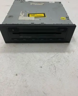 Audi A4 S4 B7 8E 8H CD/DVD changer 8E0035111D AUZ5ZAG2192172 CXCA1492GC