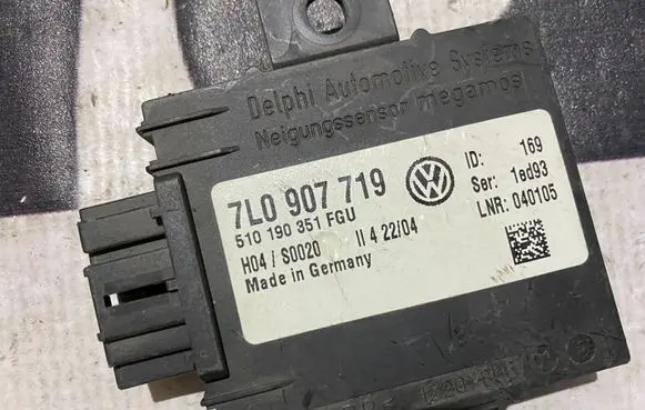Porsche Cayenne (9PA) Alarm control unit/module 7L0907719