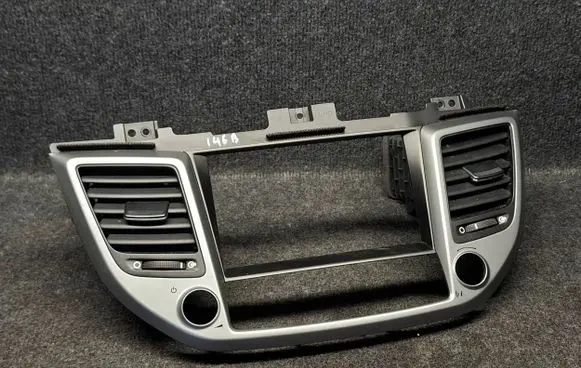 Dash center air vent grill