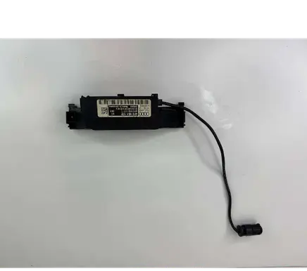 Audi A6 S6 C6 4F Front seat light 4F0951177 4F0910177
