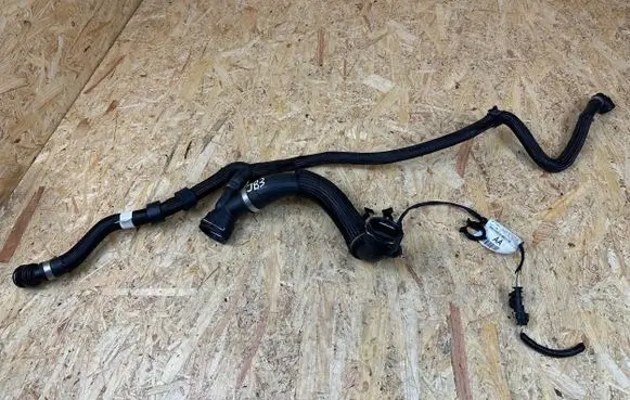 Land Rover Range Rover Evoque L551 Engine coolant pipe/hose K8D28286EC