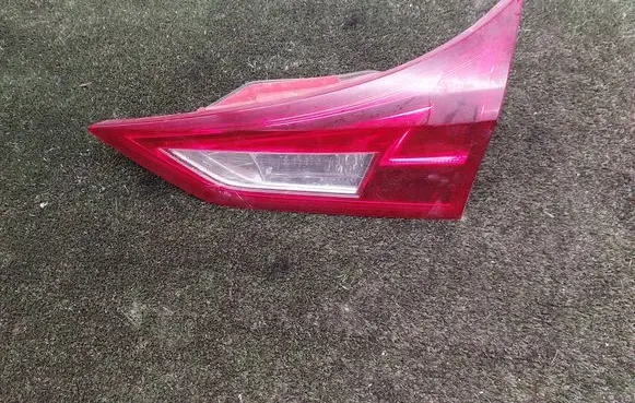 Toyota Auris E180 Tailgate rear/tail lights 02268 000518 000238