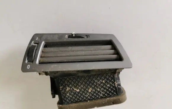 BMW 7 E65 E66 Dashboard side air vent grill/cover trim 6943021