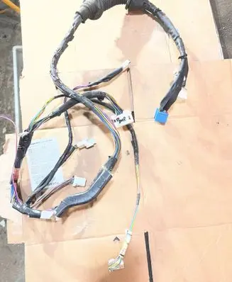 Toyota Corolla E140 E150 Front door wiring loom 