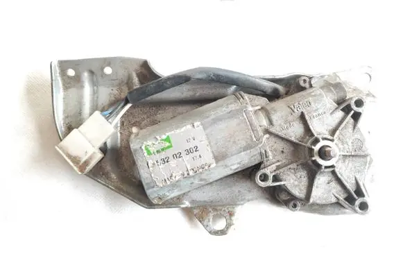 Renault 19 Rear window wiper motor 53202302
