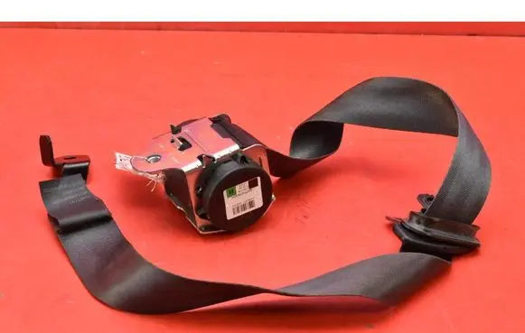 Opel Corsa E Front seatbelt 13427741