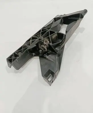 Audi A6 S6 C7 4G Headlight/headlamp mounting bracket 4G0805608