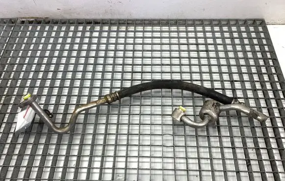 Volvo V40 Air conditioning (A/C) pipe/hose 