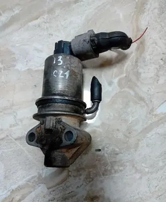 Audi A3 S3 8L EGR valve 06A131501F