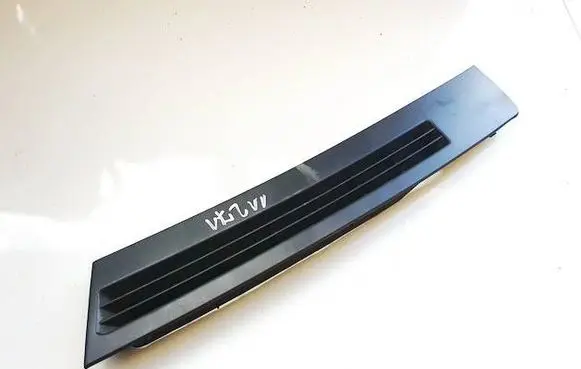 Jeep Grand Cherokee (WK) Dash center air vent grill 1DQ55TRMAA 575211