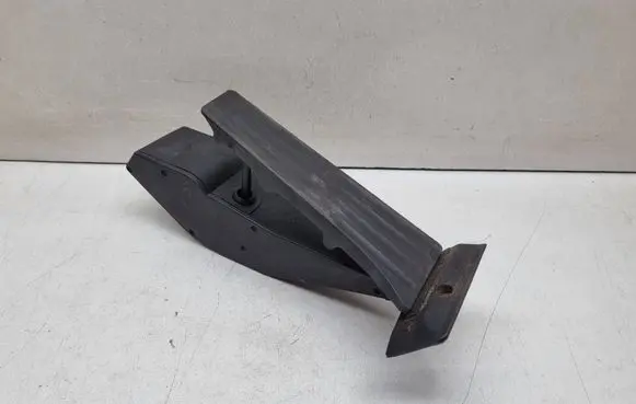BMW 5 E60 E61 Accelerator throttle pedal 6772645 35426772645