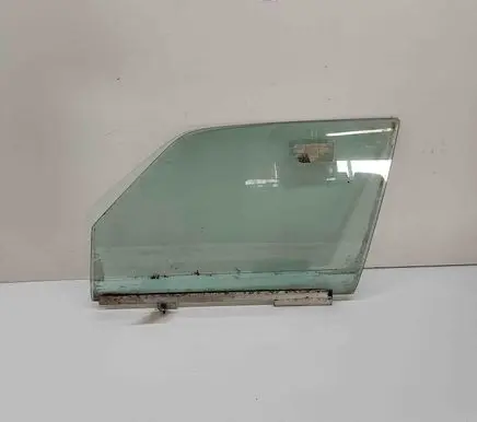 Mercedes-Benz S W126 Front door window glass four-door A1267202118
