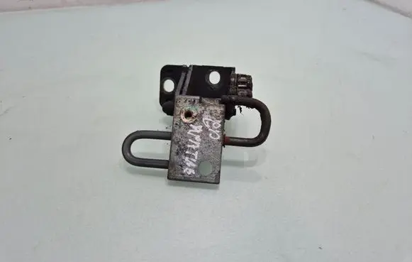 Volkswagen PASSAT B7 Front door lower hinge 3C8831412B