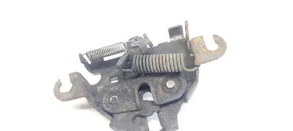 Toyota Yaris Engine bonnet/hood lock/catch