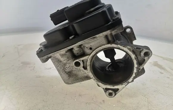 Audi Q5 SQ5 EGR valve 03L131501E