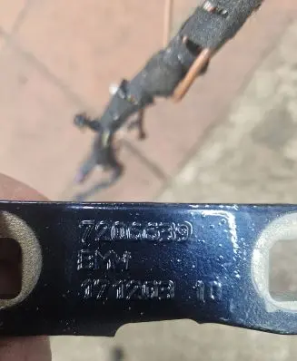 BMW 5 F10 F11 Tailgate/trunk/boot hinge 7206639