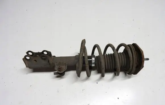 Toyota Auris 150 Front shock absorber with coil spring 026trrty31eraqa
