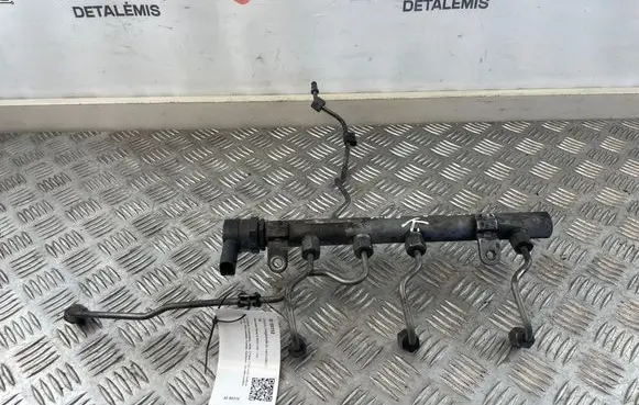 Mercedes-Benz S W221 Fuel main line pipe A6420782495