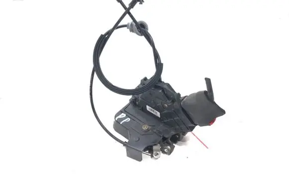 Volvo S40 Front door lock 30753660