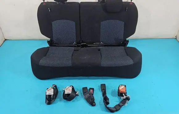 Nissan Note (E12) Second row seats IMPRK1466393