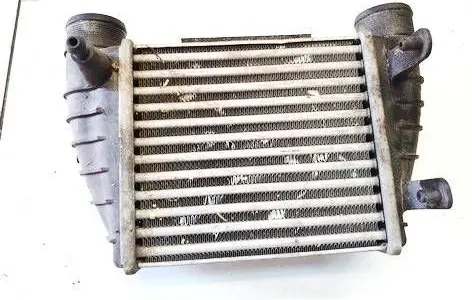 Audi A4 S4 B7 8E 8H Intercooler radiator 8E0145806M 3230257