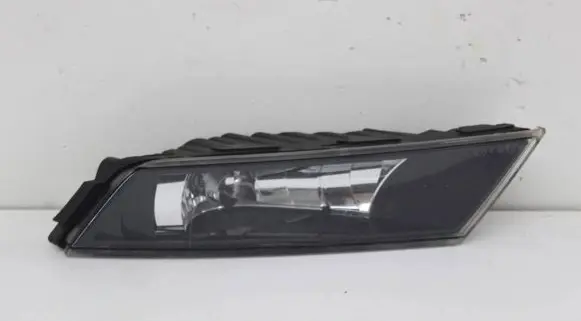Skoda Superb B8 (3V) Front fog light 3V0941700 01183602 19508802
