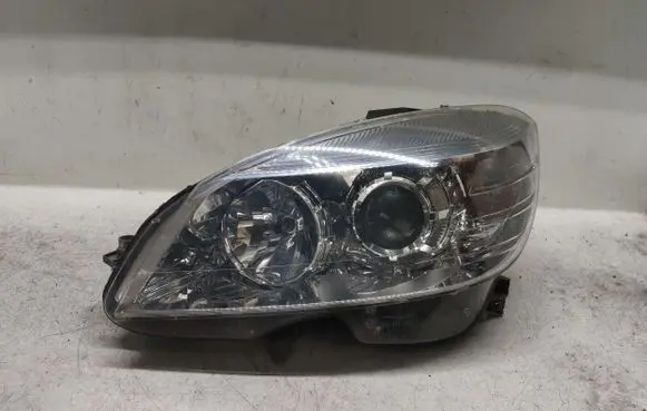Mercedes-Benz C W204 Headlight/headlamp