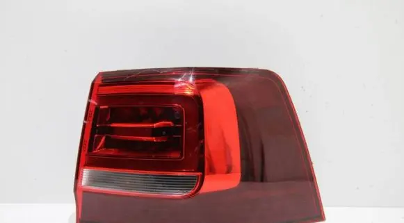 Volkswagen Sharan Rear/tail lights 7N0945208 45509 0288310518