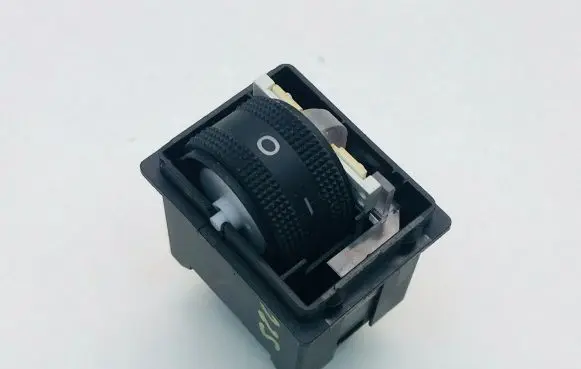 Audi A5 8T 8F Headlight level height control switch 8K0941301