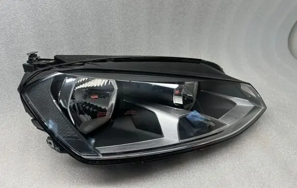 Volkswagen Golf VII Headlight/headlamp 5G1941006E 90024300 X601VY23UTKU