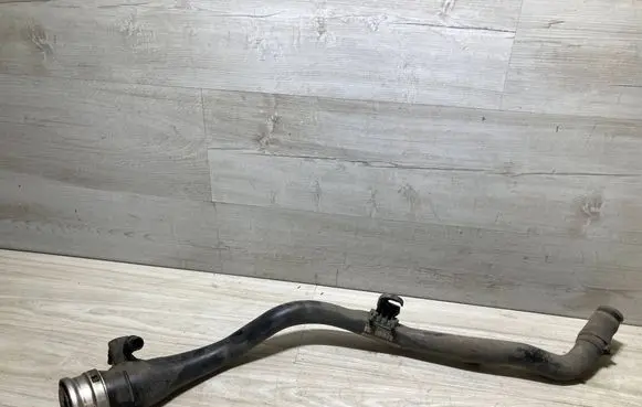 BMW X2 F39 Fuel tank filler neck pipe R2734651807 1037601005